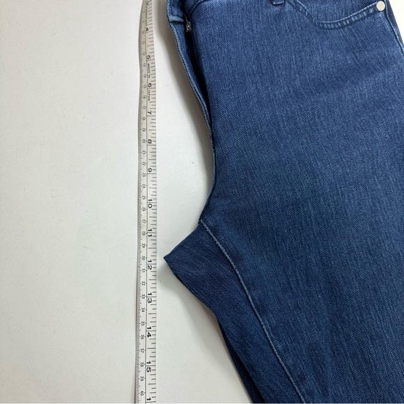 J. McLaughlin Blue Denim Jeans Women’s Size 6 Lightweight Stretchy Classic - Picture 6 of 8